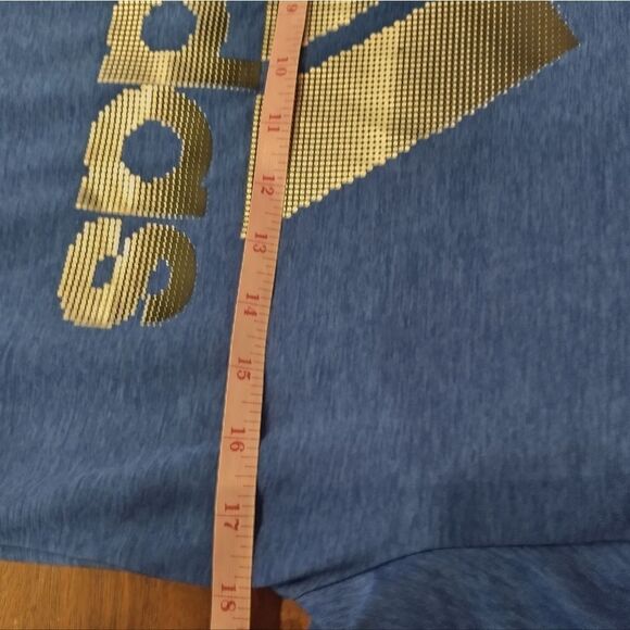 Boys Large Adidas Tee - Picture 7 of 8